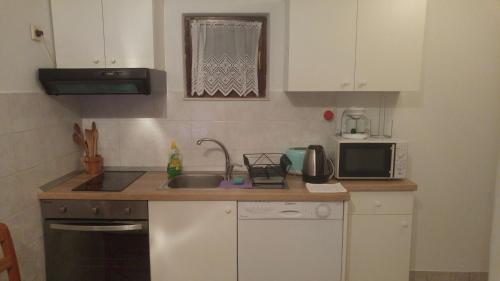 Vera Apartment 1