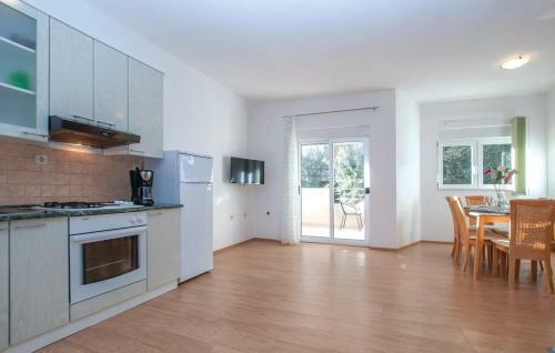 Maiv Apartments