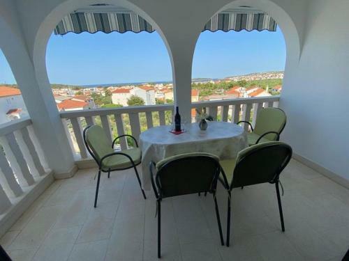 Apartment Olic