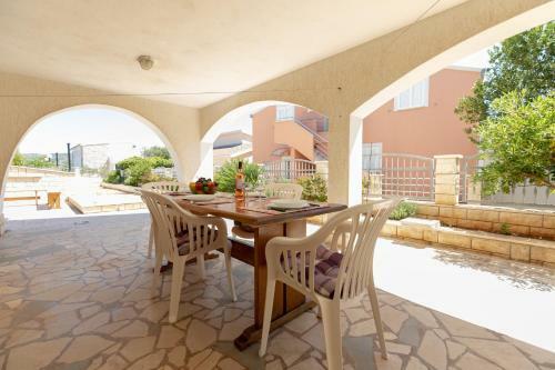 Apartments Villa Maja