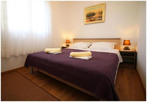 Apartments By The Sea Rogoznica - 1089