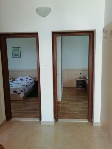 Apartment Zdene