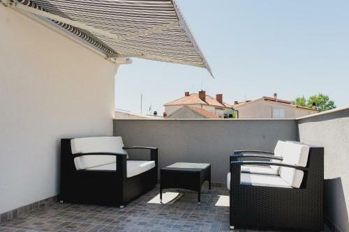 Apartamentos Ella
