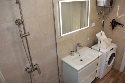 Luxury Apartment Ledo