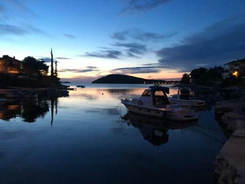 Riva Seafront Holiday Apartments
