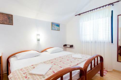 7 Olives Apartments