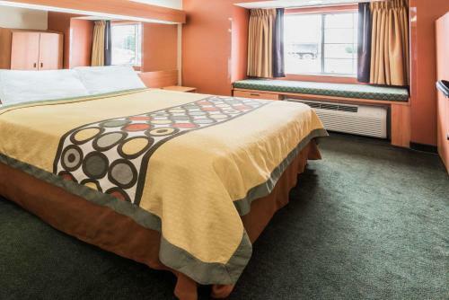 Hotel Super 8 By Wyndham Columbus West