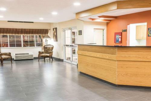 Hotel Super 8 By Wyndham Columbus West
