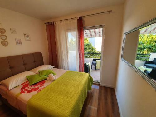 Apartmani Mara Rogoznica