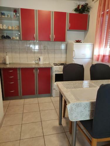 Apartmani Mara Rogoznica