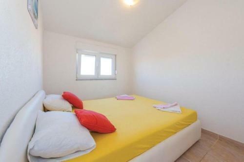 Apartments Leko Rogoznica