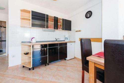 Apartments Leko Rogoznica