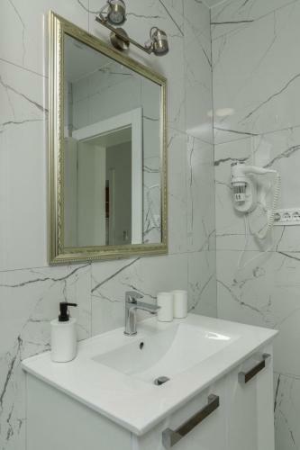 Apartment Zvon - 10 M From Sea