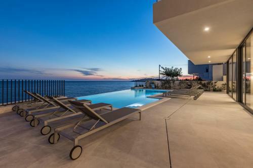 Animare Villas