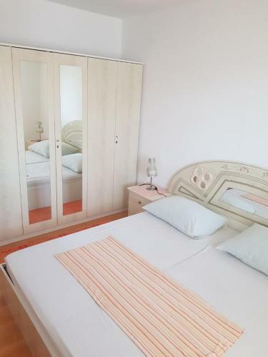 Apartments Zoran