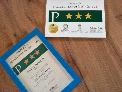 Bed & Breakfast Turul Panzi� & Kult Terasz Konyha