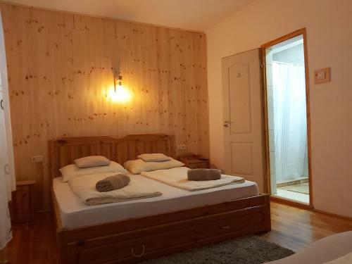 Hostal Feny?fa Vend�gh�z