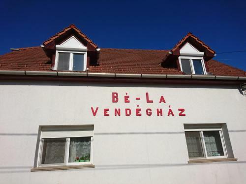 Hostal B�-la Vend�gh�z