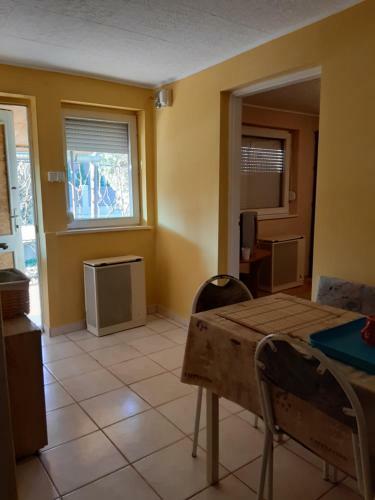 Apartamento Andi �d�l?h�z