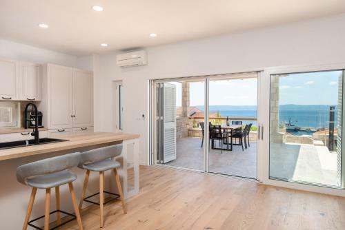 New Luxurious Villa Tinka - Sumartin