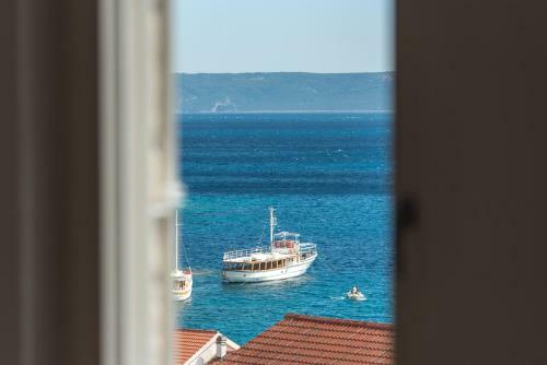 New Luxurious Villa Tinka - Sumartin