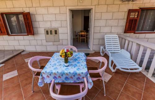 Apartments Sumartin