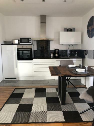 Apartamento Ebony & Ivory Ferienwohnung