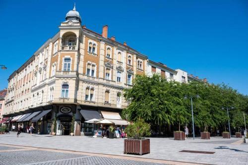 Apartamento Luxus A V�ros Felett