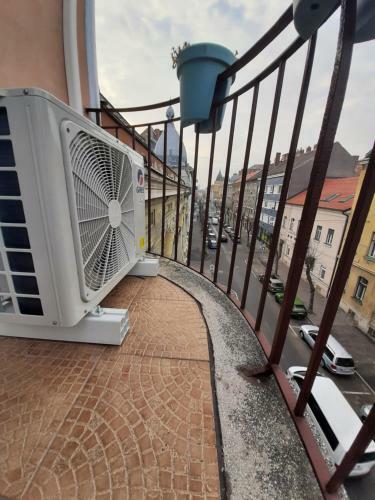 Ol�via Apartman - Kl�m�s, T�gas Belv�rosi Lak�s