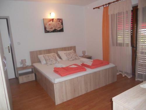 Apartments Ivo - With Terrace
