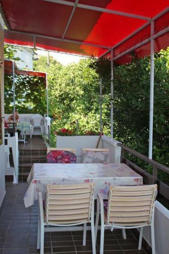 Apartments Ivo - With Terrace