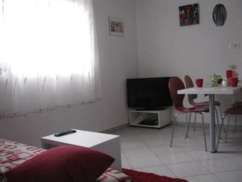 Apartments Xena - Comfort And Spacious
