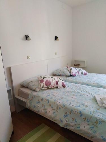 Apartments Neno
