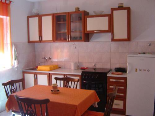 Apartments Grgorini?