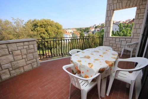 Holiday Apartments Pjescana Uvala, Pula - 7652