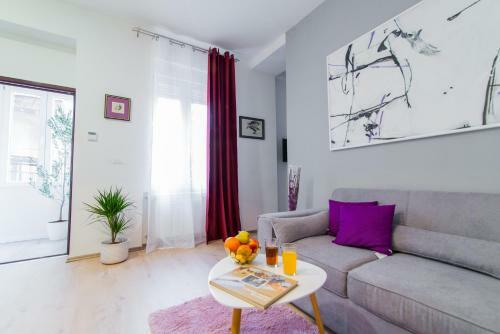 Polai Center Apartments