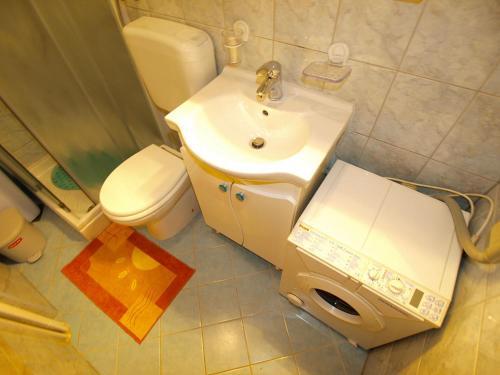 Apartments Mato 1488