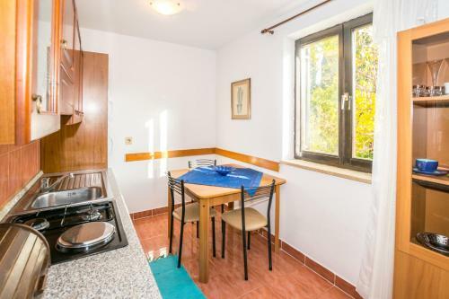 Apartments Mirjana