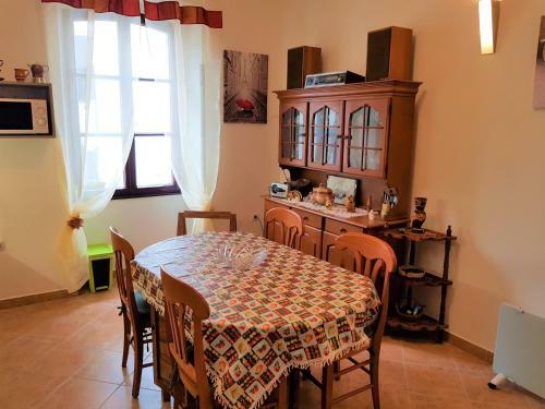 Noemi City Apartments