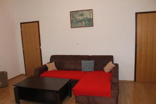 Apartments With A Parking Space Pula - 14533