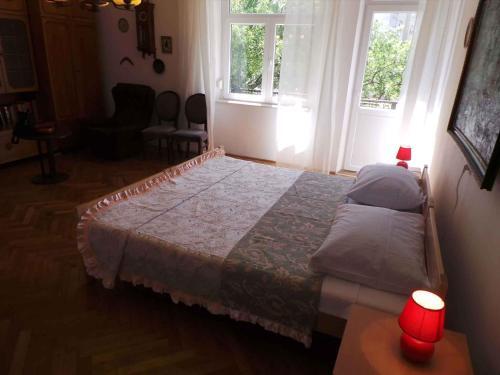 Apartment Near Archaeological Museum In Pula In Pluj