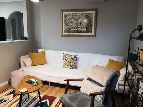 F�rge Cselle Apartman