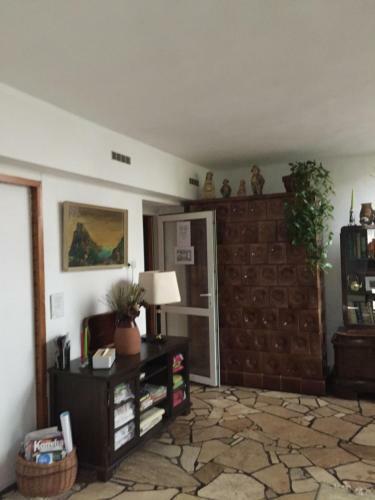 Hostal Donau Apartman,t�t