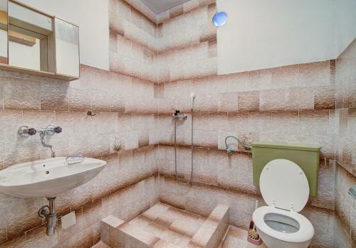 Hostal Apartments & Rooms Leona