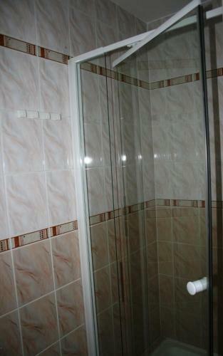 Hostal Fontana Vend�gh�z