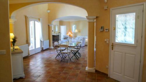 Villa Floralis