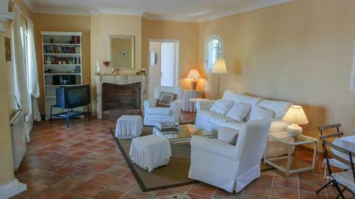 Villa Floralis
