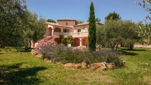 Villa Floralis