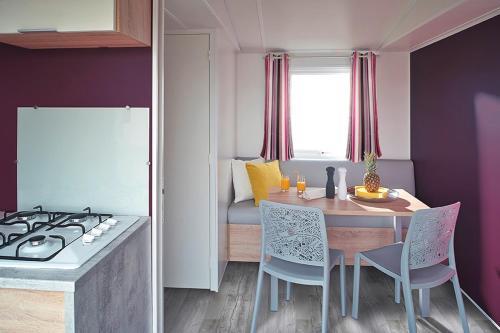 Camping Le Clos De Balleroy