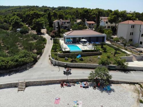 Villa R&b